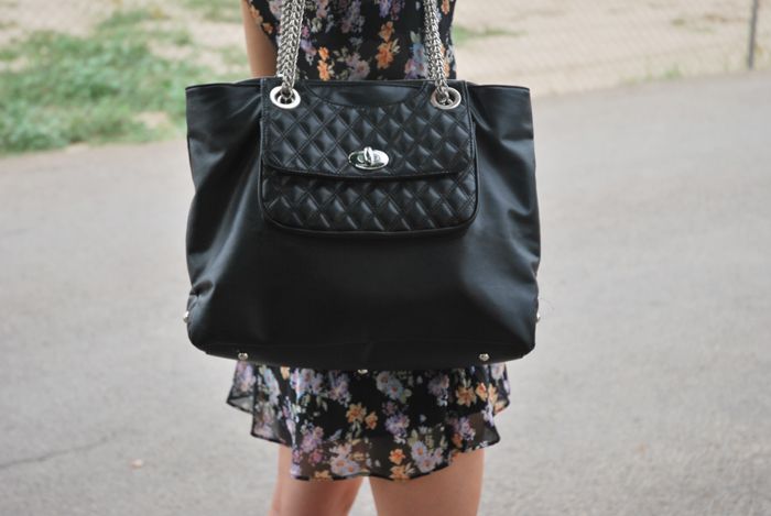 Maxi Bag Details