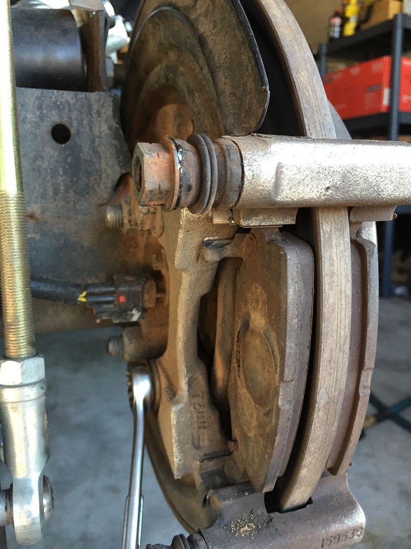 Power Stop Rear Brake Kit Write-Up & Install Guide | JKOwners Forum