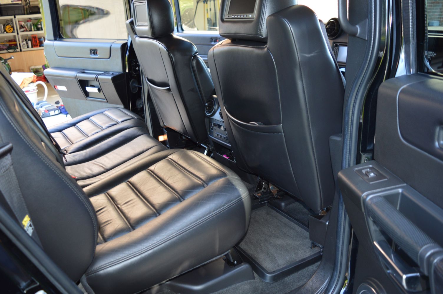 interior2.jpg