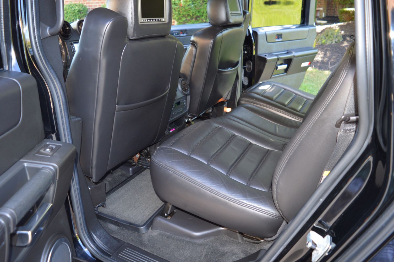 interior3.jpg