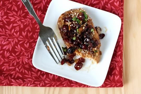 Caramelized Chicken with Cranberry Conserve