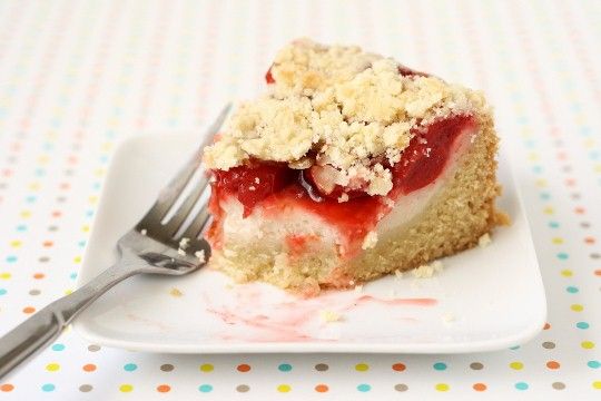 Cherry Cream Cheese Coffee Cake