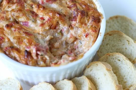 Hot Caramelized Onion Bacon Dip