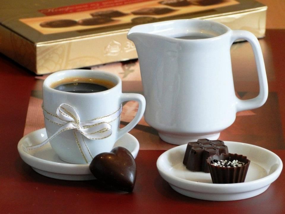 http://i1238.photobucket.com/albums/ff497/Ioana_Adi/cafeasicioco.jpg