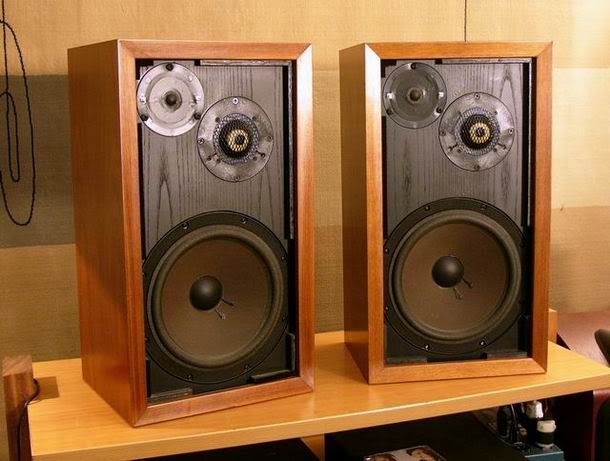 ar3a speakers