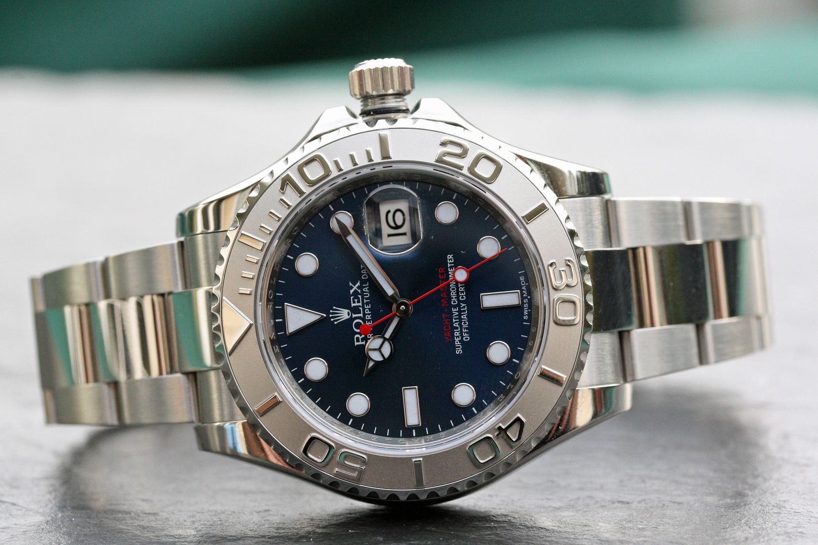 Green Sub 116610LV or Blue Yachtmaster 116622?